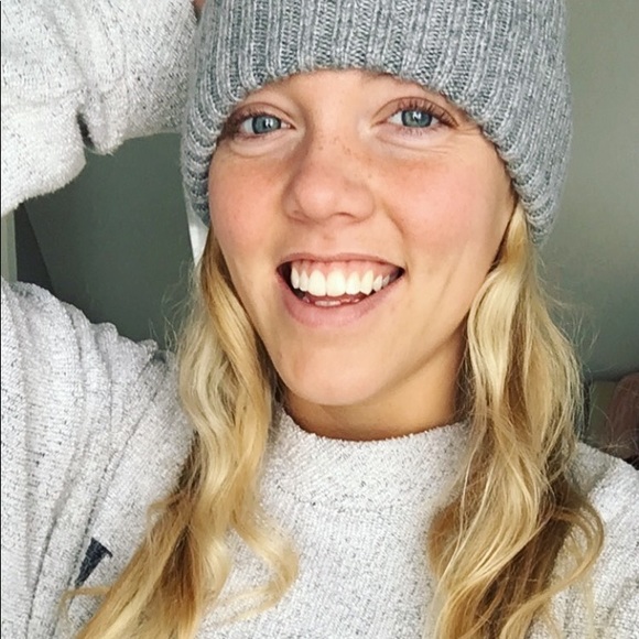 Meet your Posher, Emily - Picture 1 of 1